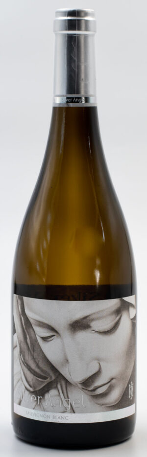 Elegantné biele bulharské víno Midalidare Estate Silver Angel vo fľaši s etiketu.