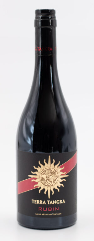 Terra Tangra Black Label Rubin – bulharské červené víno z odrody Rubin