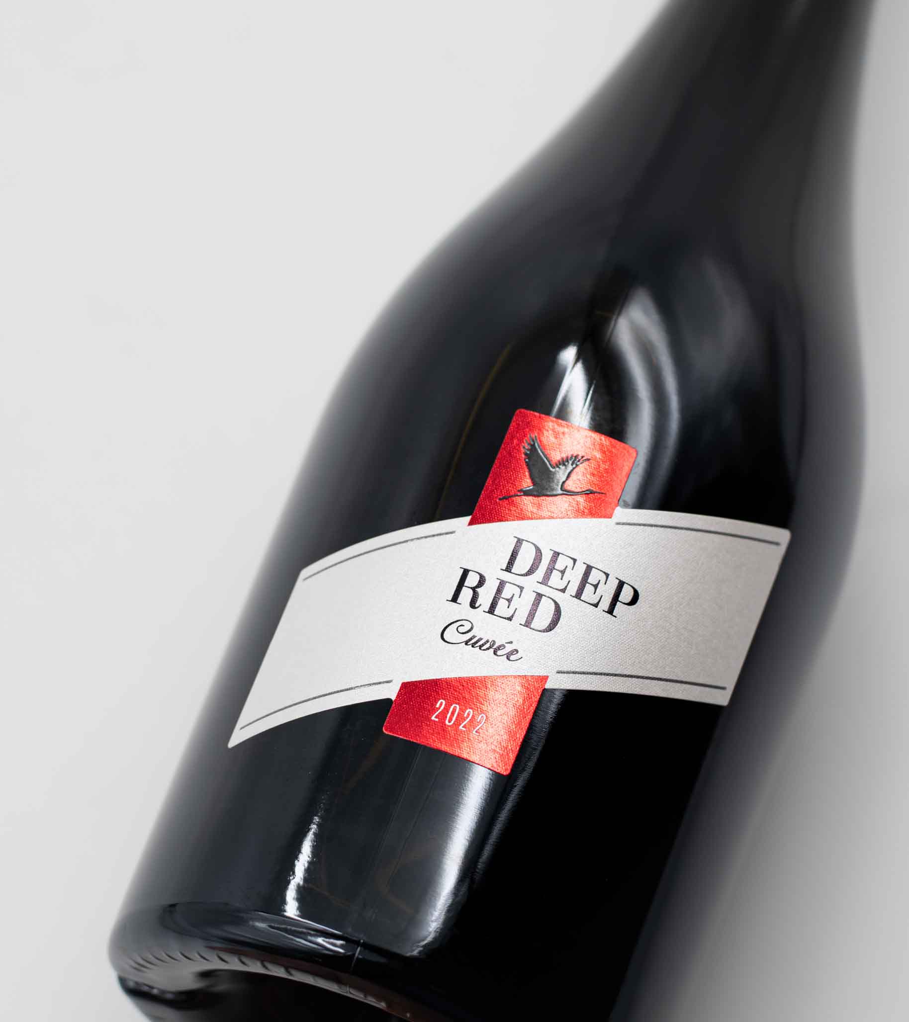 etiketu bulharského vína Deep Red Cuvée
