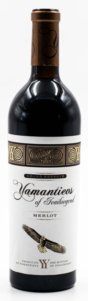 Elegantná fľaša bulharského vína Yamantievs Merlot Grand Reserve vhodná k hovädziemu mäsu