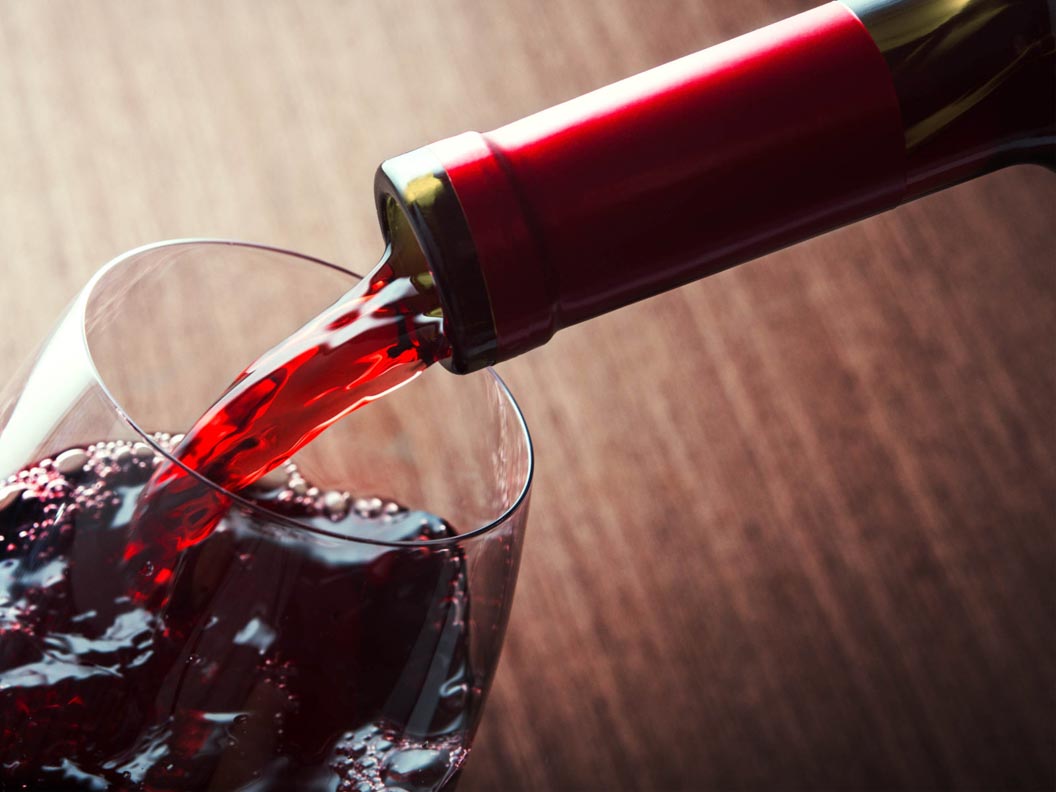 Bulharské vína sklenička s vínem